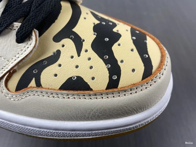 Bmlin Shoes OG Tiger Low of 1 Year the Air DH6932-100 Jordan 0821